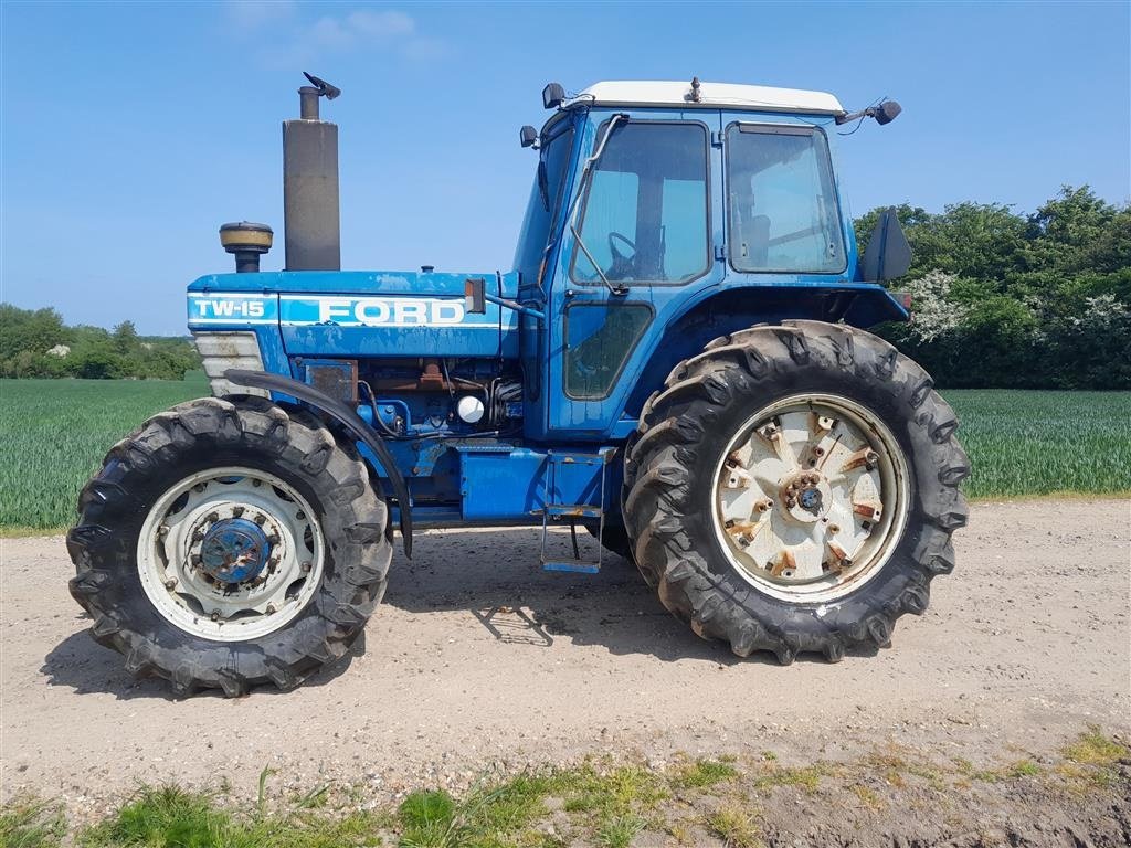 Traktor of the type Ford TW 15 4 wd med bremsevenil, Gebrauchtmaschine in Skive (Picture 1)