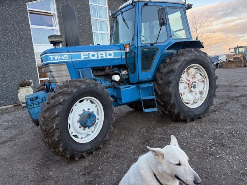 Traktor del tipo Ford TW 15 EN EJER, 2371 TIMER. HELT UNIK TRAKTOR, Gebrauchtmaschine In Dronninglund