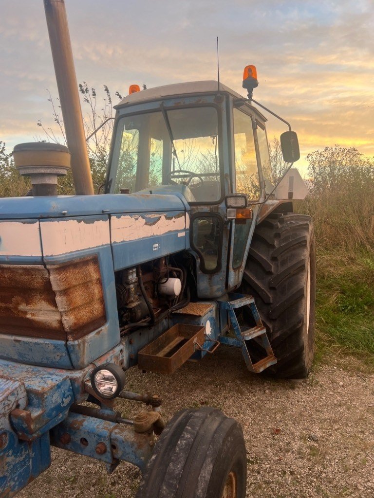 Traktor typu Ford TW 15, Gebrauchtmaschine w Mern (Zdjęcie 2)