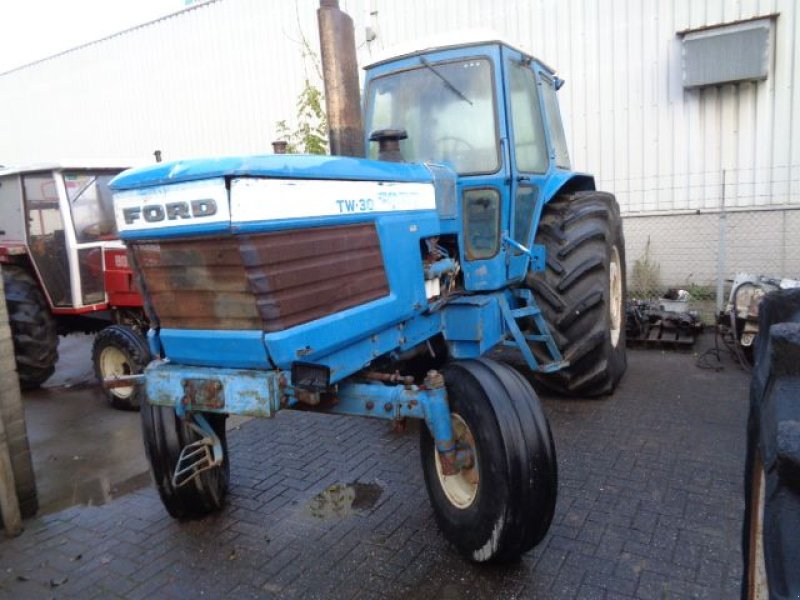 Traktor del tipo Ford tw 30, Gebrauchtmaschine en Oirschot (Imagen 2)