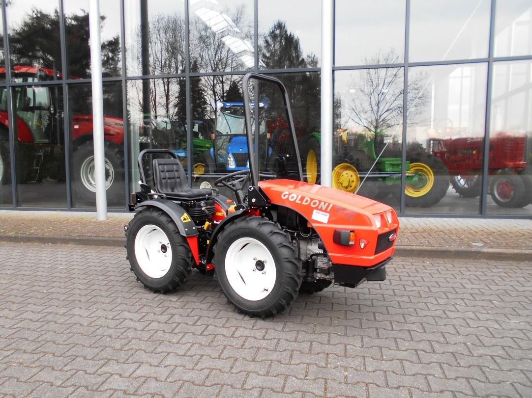 Traktor del tipo Goldoni Base 20SN, Gebrauchtmaschine In Boxtel (Immagine 2)