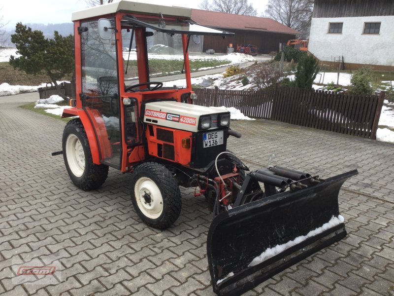 Traktor типа Gutbrod 4200 H, Gebrauchtmaschine в Kößlarn (Фотография 1)