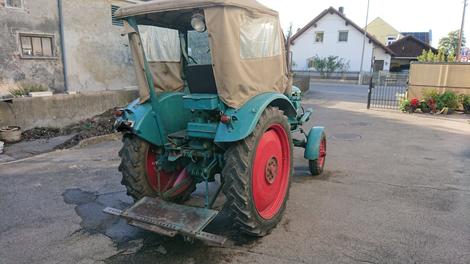 Traktor van het type Hanomag C 224, Gebrauchtmaschine in Prittriching (Foto 2)