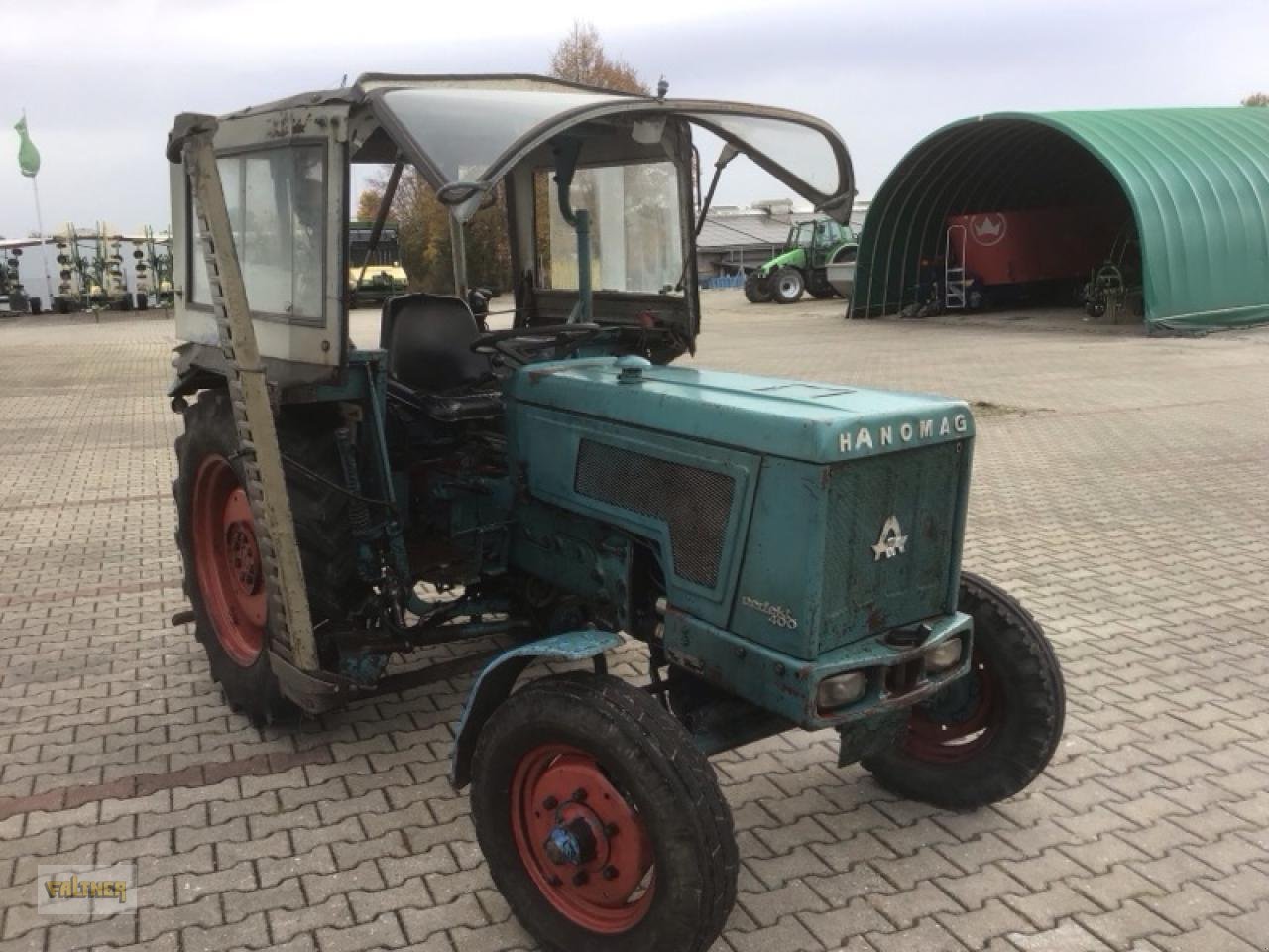 Traktor van het type Hanomag PERFECT 400, Gebrauchtmaschine in Büchlberg (Foto 2)