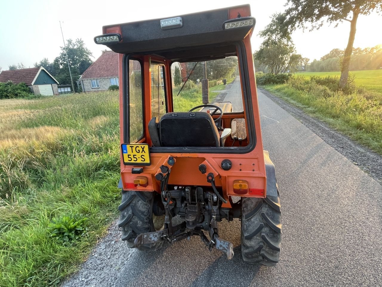 Traktor of the type Holder C560, Gebrauchtmaschine in Nieuw Roden (Picture 4)