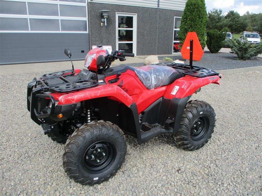 Traktor a típus Honda TRX 520 FA Traktor. STORT LAGER AF HONDA ATV. Vi hjælper gerne med at levere den til dig, og bytter gerne. KØB-SALG-BYTTE se mere på www.limas.dk, Gebrauchtmaschine ekkor: Lintrup (Kép 2)