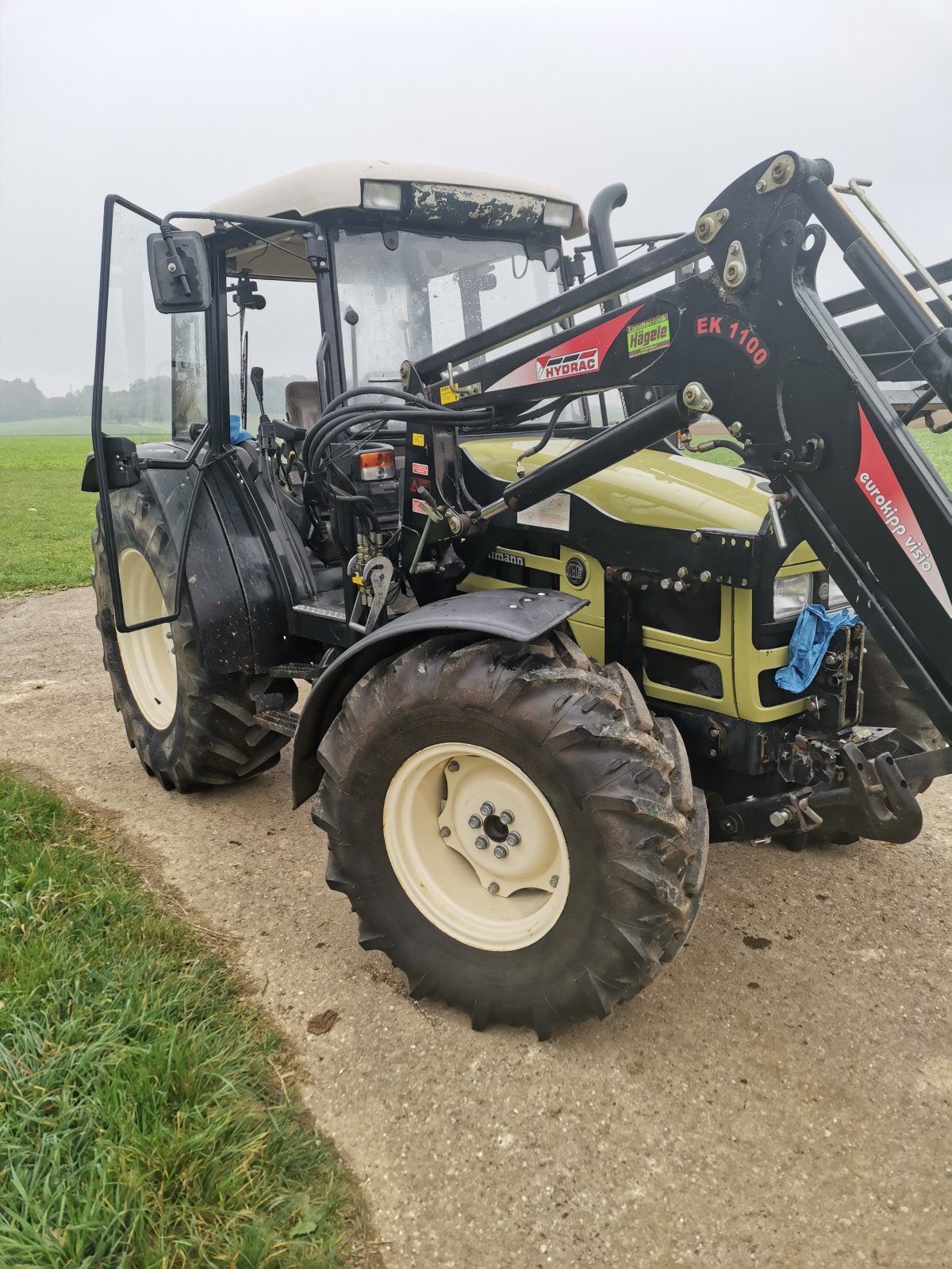 Traktor van het type Hürlimann XA 607, Gebrauchtmaschine in Gingen an der Fils (Foto 15)