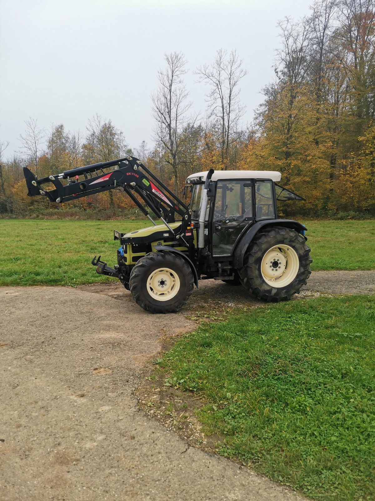 Traktor van het type Hürlimann XA 607, Gebrauchtmaschine in Gingen an der Fils (Foto 25)