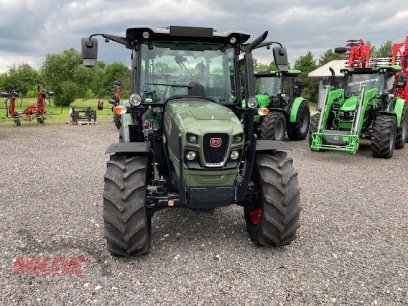 Traktor van het type Hürlimann XA 80 Spirit GS / DF 5080 D Keyline GS, Neumaschine in Creußen (Foto 2)