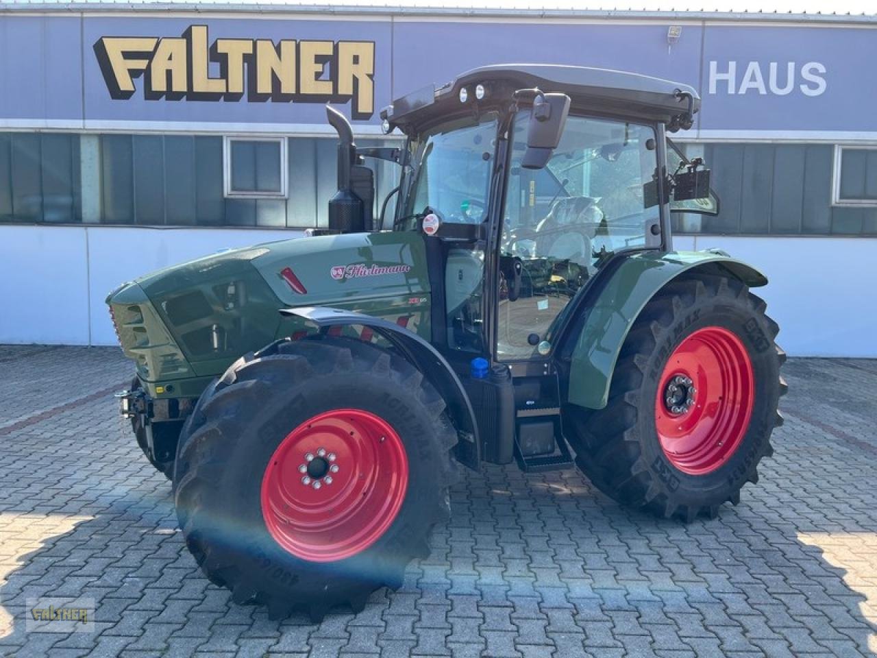 Traktor Türe ait Hürlimann XB 95, Neumaschine içinde Büchlberg (resim 1)