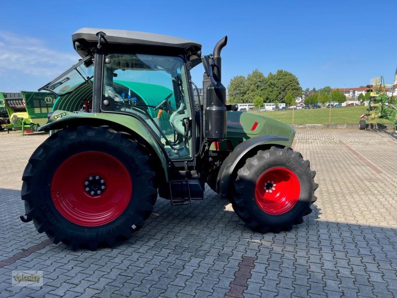 Traktor des Typs Hürlimann XB 95, Neumaschine in Büchlberg (Bild 2)