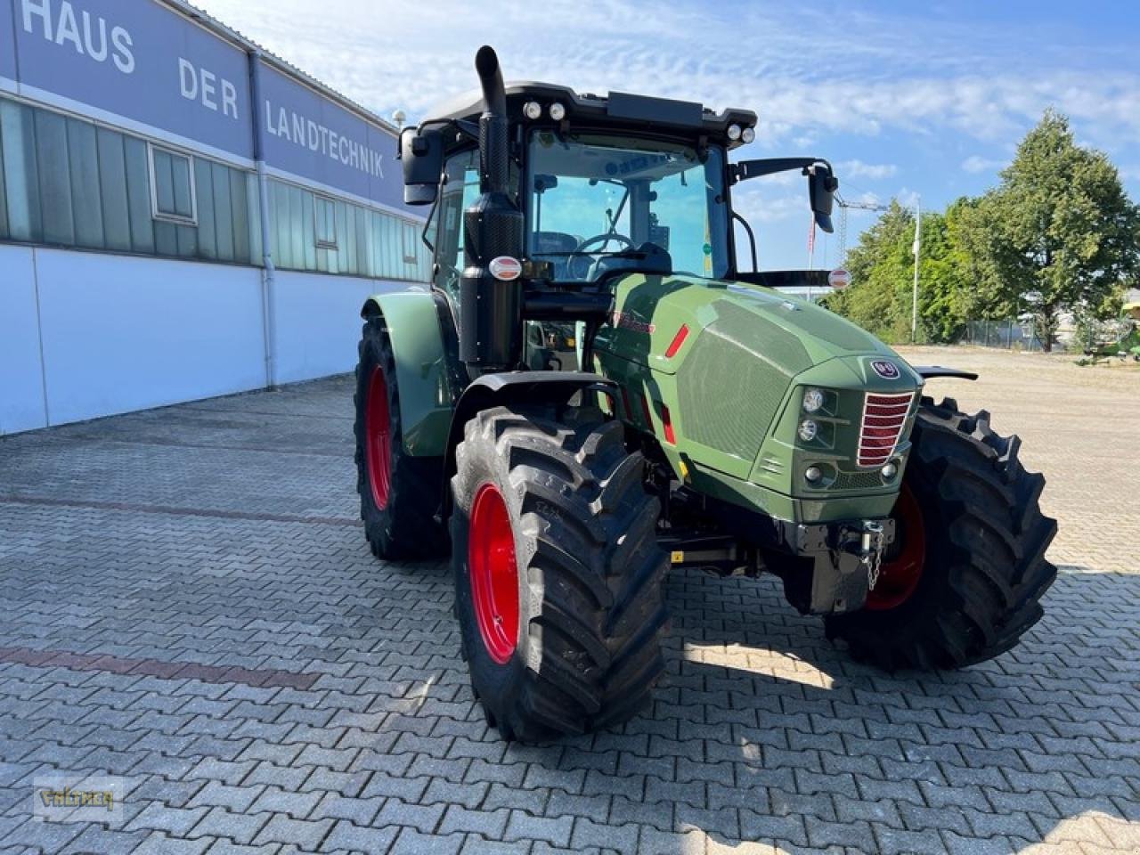 Traktor van het type Hürlimann XB 95, Neumaschine in Büchlberg (Foto 3)