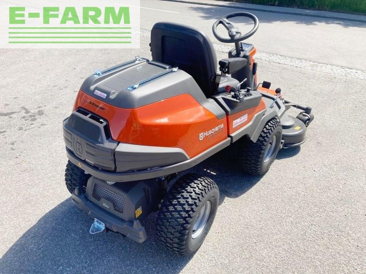 Traktor del tipo Husqvarna rider r 420tsx awd, Gebrauchtmaschine en SANKT MARIENKIRCHEN BEI SCHÄRDING (Imagen 5)