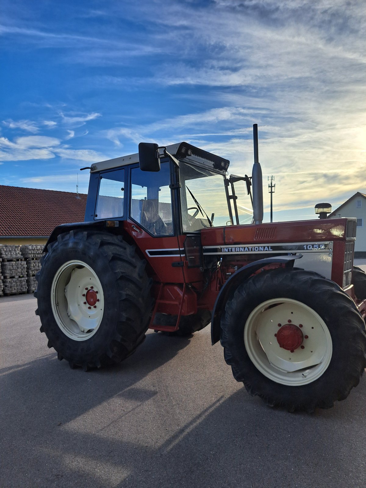 Traktor typu IHC 1055, Gebrauchtmaschine v Beratzhausen (Obrázok 2)