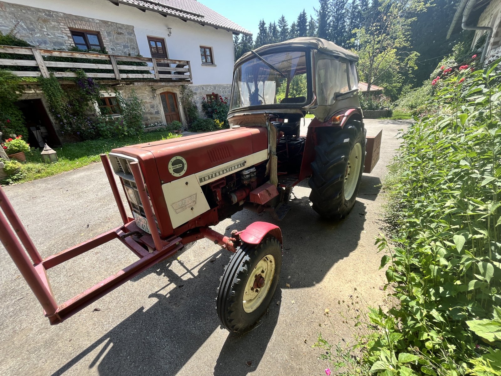 Traktor tipa IHC 383, Gebrauchtmaschine u Jandelsbrunn (Slika 1)