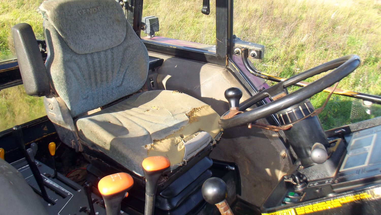 Traktor of the type IHC 4210 Frontlader+Nedrigkabine, Gebrauchtmaschine in Mittelsdorf (Picture 6)