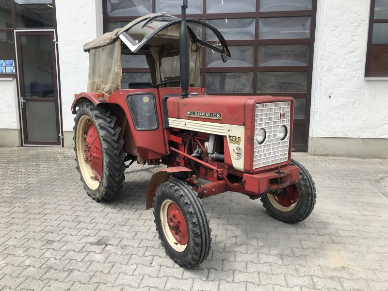 Traktor des Typs IHC 423, Gebrauchtmaschine in Bodenkirchen (Bild 1)