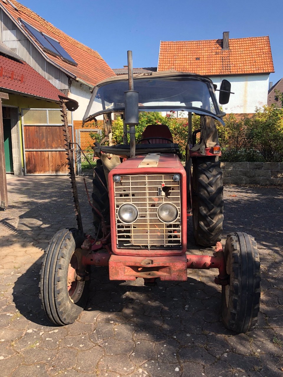 Traktor van het type IHC 423, Gebrauchtmaschine in Grabfeld OT Berkach (Foto 3)