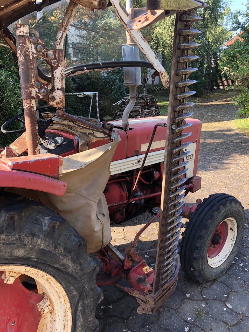 Traktor van het type IHC 423, Gebrauchtmaschine in Grabfeld OT Berkach (Foto 5)