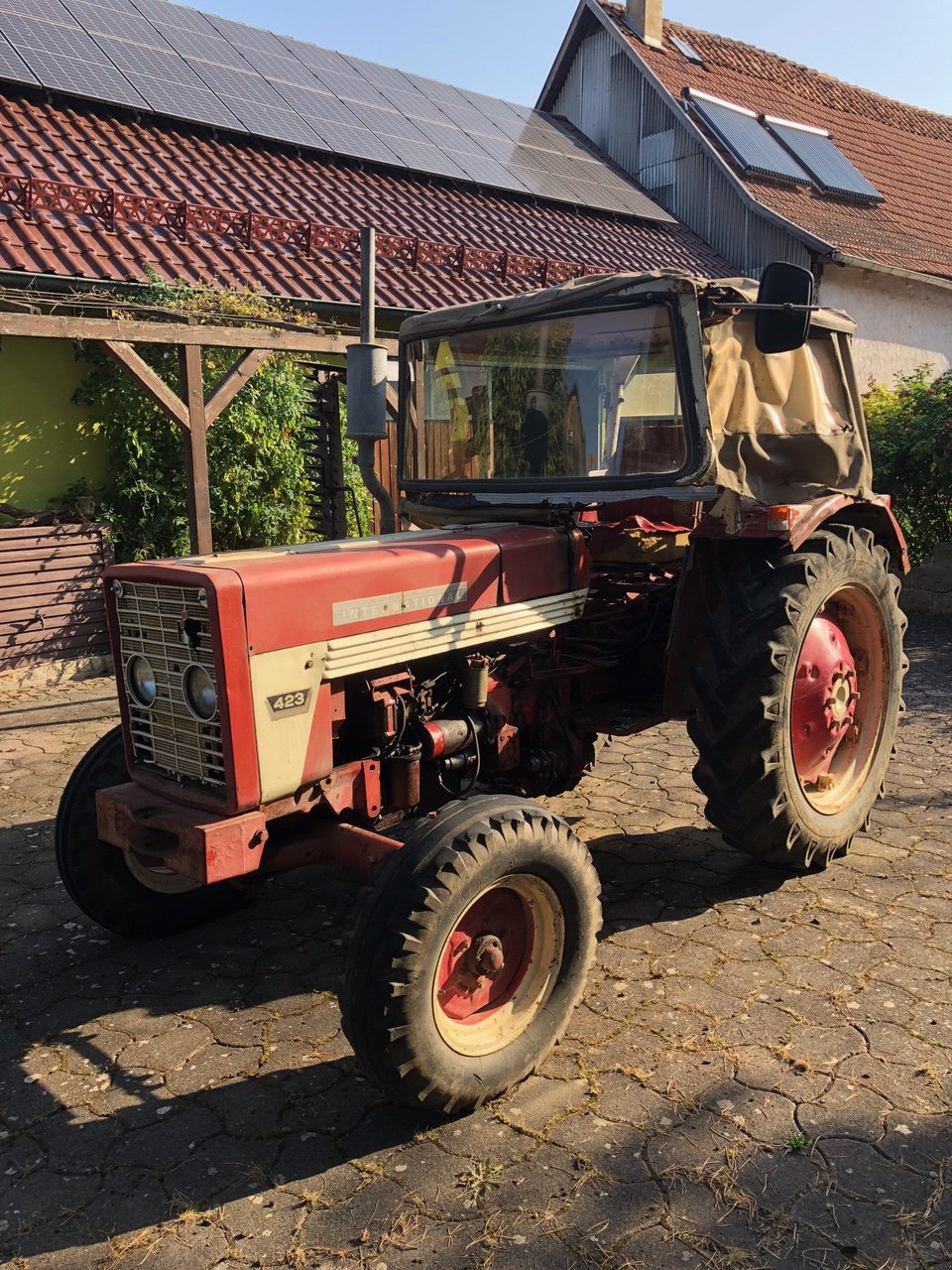 Traktor van het type IHC 423, Gebrauchtmaschine in Grabfeld OT Berkach (Foto 11)