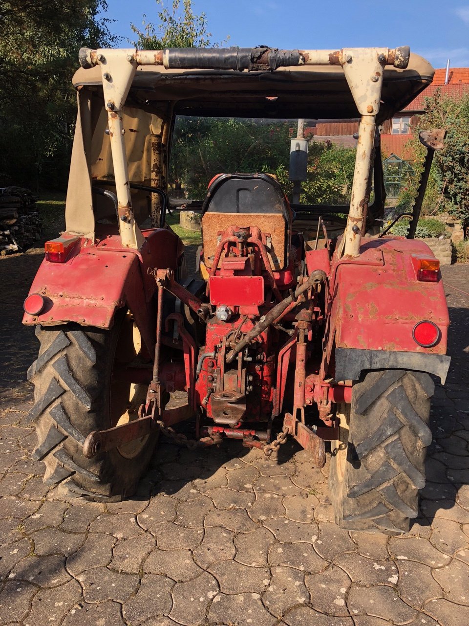 Traktor van het type IHC 423, Gebrauchtmaschine in Grabfeld OT Berkach (Foto 13)