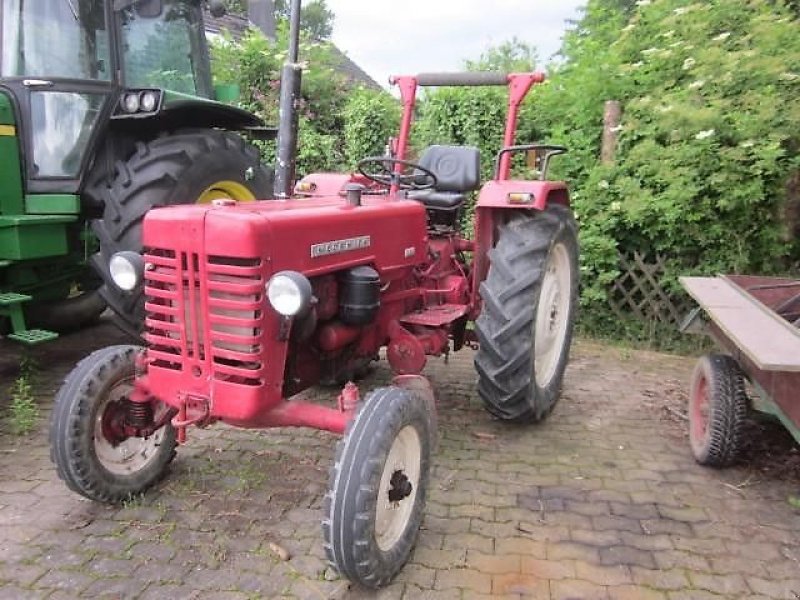 Traktor типа IHC 430, Gebrauchtmaschine в Ziegenhagen