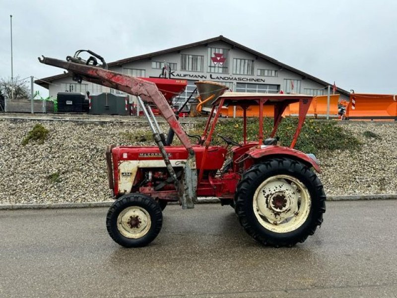 Traktor des Typs IHC 434, Gebrauchtmaschine in NATTERNBACH (Bild 1)