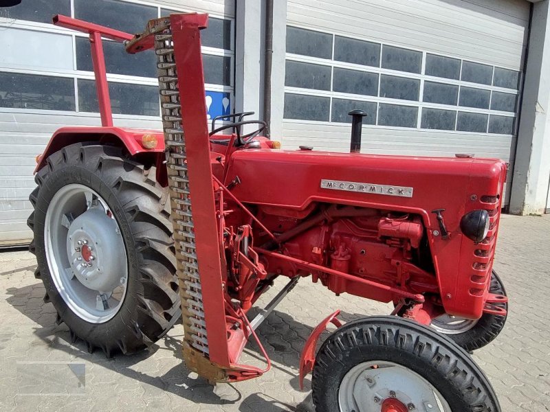 Traktor del tipo IHC 439, Gebrauchtmaschine en Kleinlangheim - Atzhausen