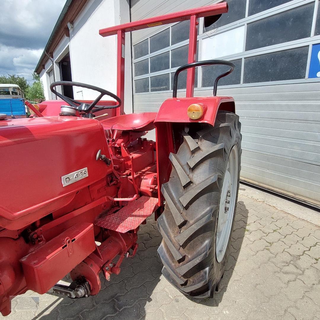 Traktor des Typs IHC 439, Gebrauchtmaschine in Kleinlangheim - Atzhausen (Bild 14)