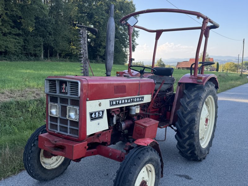 Traktor del tipo IHC 453, Gebrauchtmaschine In Vilshofen (Immagine 1)