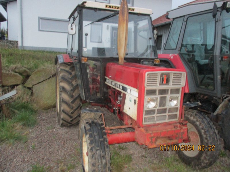 Traktor del tipo IHC 533, Gebrauchtmaschine In Michelsneukirchen (Immagine 1)