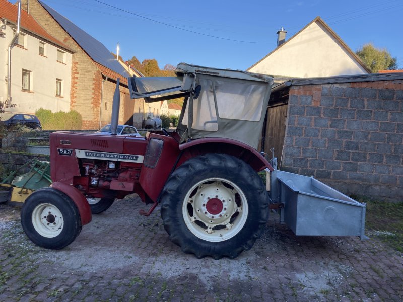 Traktor типа IHC 553 S, Gebrauchtmaschine в Schwalbach (Фотография 1)