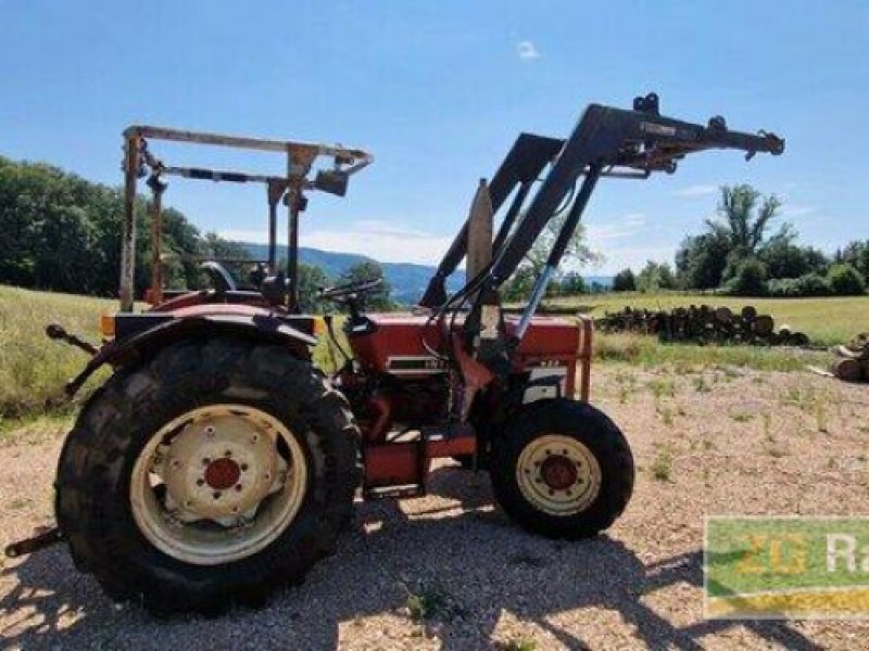 Traktor des Typs IHC 633 A, Gebrauchtmaschine in Weil am Rhein-Haltingen