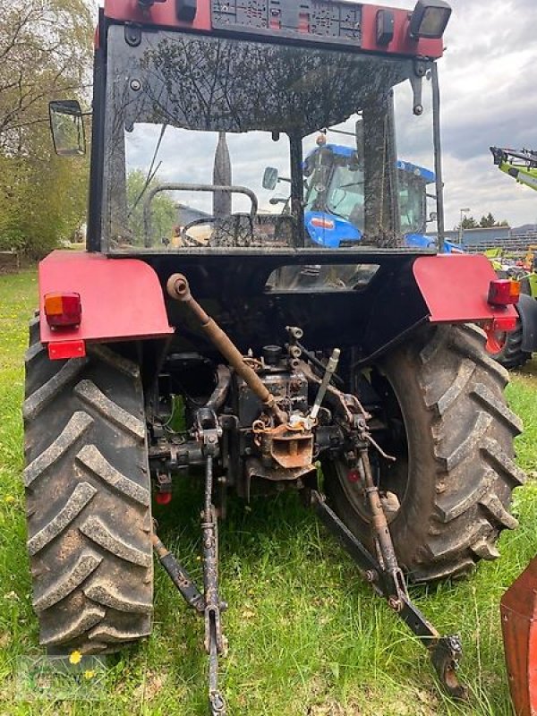 Traktor des Typs IHC 633 mit Frontlader, Gebrauchtmaschine in Prüm-Dausfeld (Bild 4)