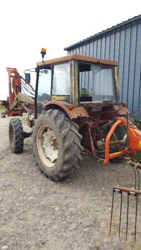 Traktor of the type IHC 633, Gebrauchtmaschine in ENNEZAT (Picture 3)