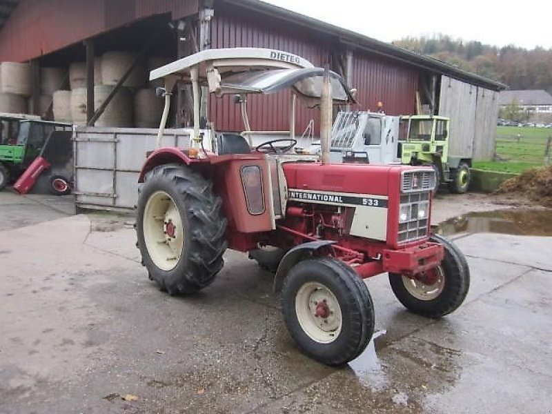 Traktor des Typs IHC 633, Gebrauchtmaschine in Ziegenhagen (Bild 2)