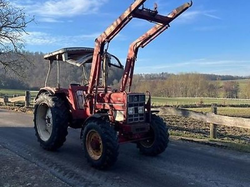 Traktor van het type IHC 633A, Gebrauchtmaschine in Ziegenhagen