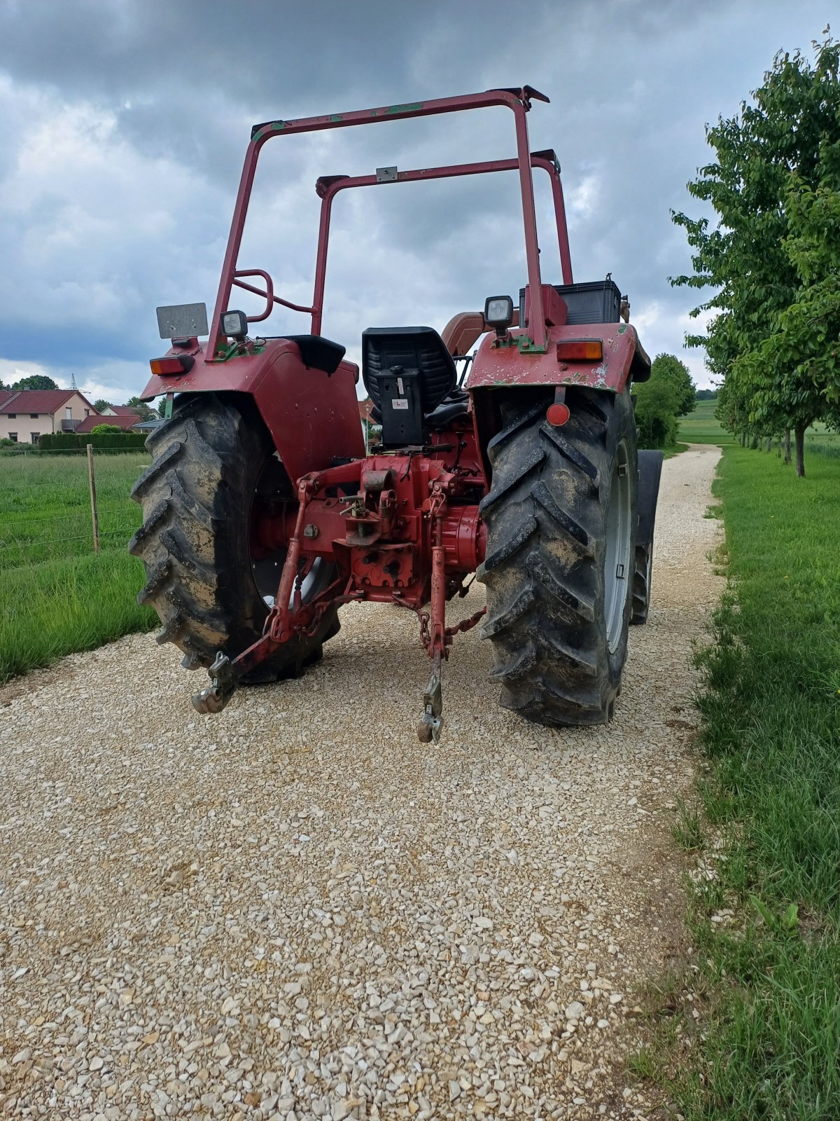 Traktor του τύπου IHC 724 AS, Gebrauchtmaschine σε Pietenfeld (Φωτογραφία 2)