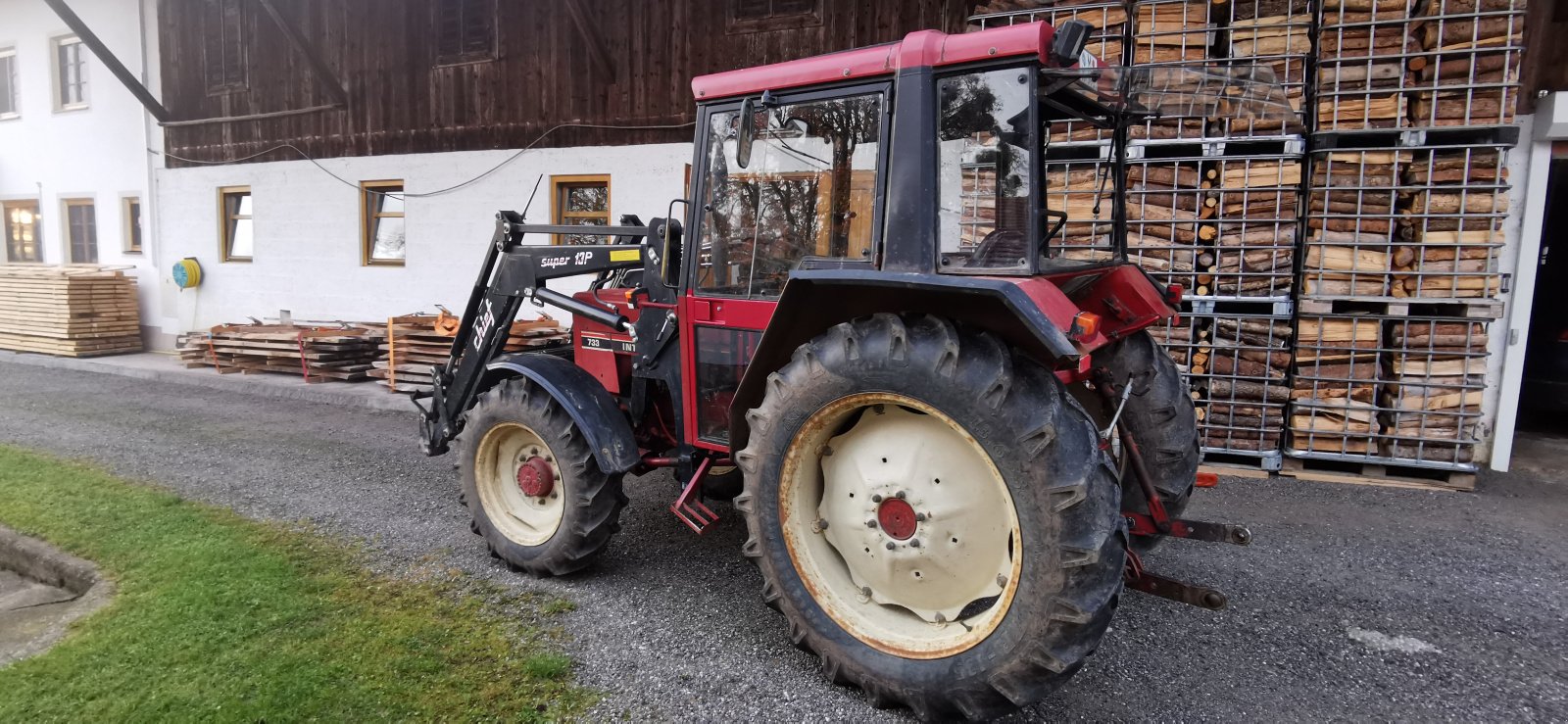 Traktor typu IHC 733, Gebrauchtmaschine v Sauerlach (Obrázok 1)