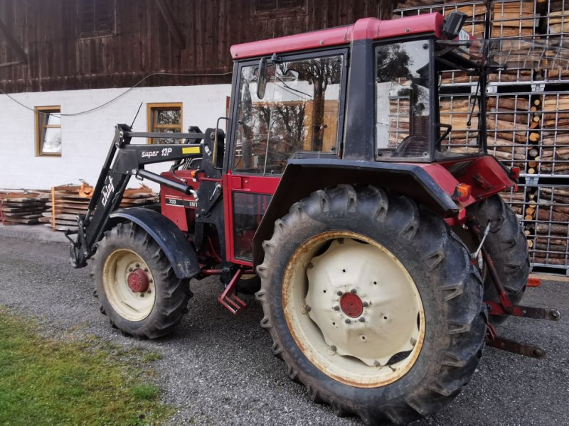 Traktor del tipo IHC 733, Gebrauchtmaschine In Sauerlach (Immagine 1)