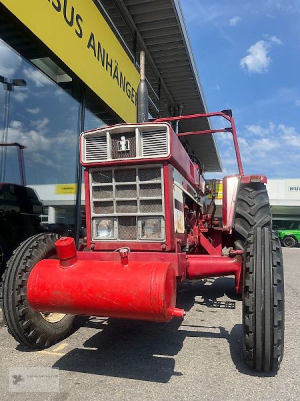 Traktor des Typs IHC 744 S Schlepper Traktor Oldtimer, Gebrauchtmaschine in Gevelsberg (Bild 1)