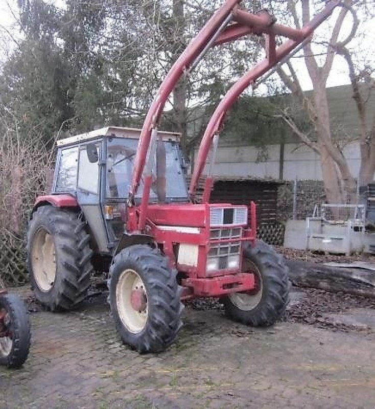 Traktor типа IHC 745 AS, Gebrauchtmaschine в Ziegenhagen (Фотография 2)