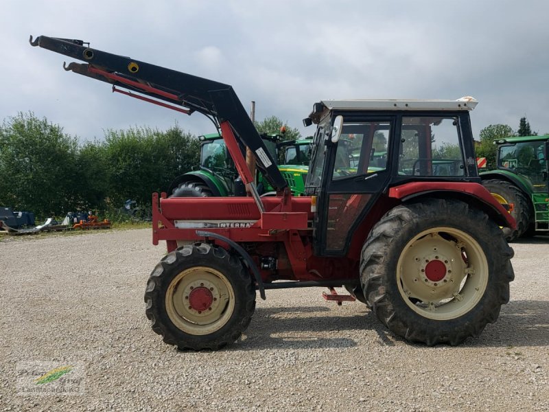 Traktor typu IHC 844 AS, Gebrauchtmaschine v Pegnitz-Bronn