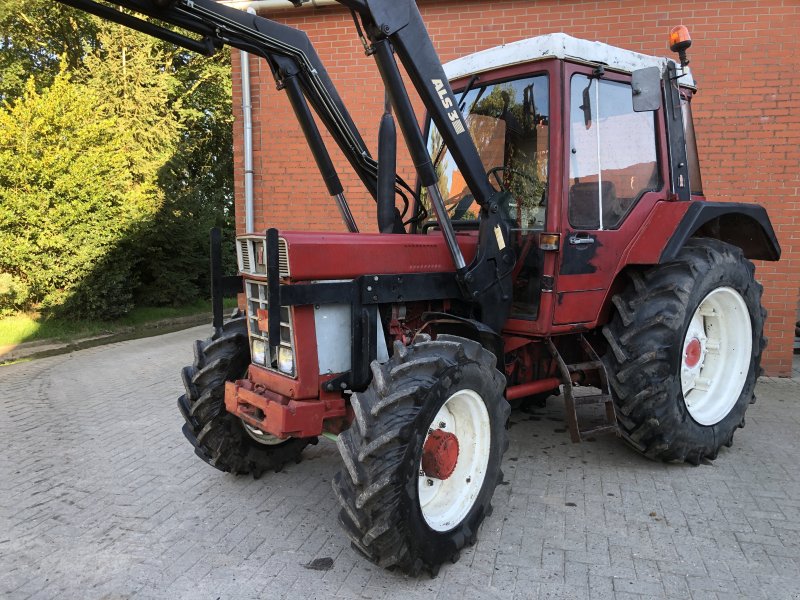 Traktor van het type IHC 844 XL, Gebrauchtmaschine in Schweringen (Foto 1)