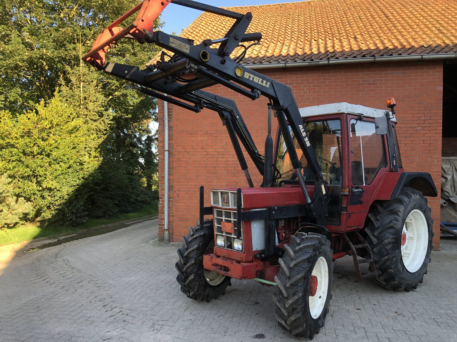 Traktor del tipo IHC 844 XL, Gebrauchtmaschine en Schweringen (Imagen 9)