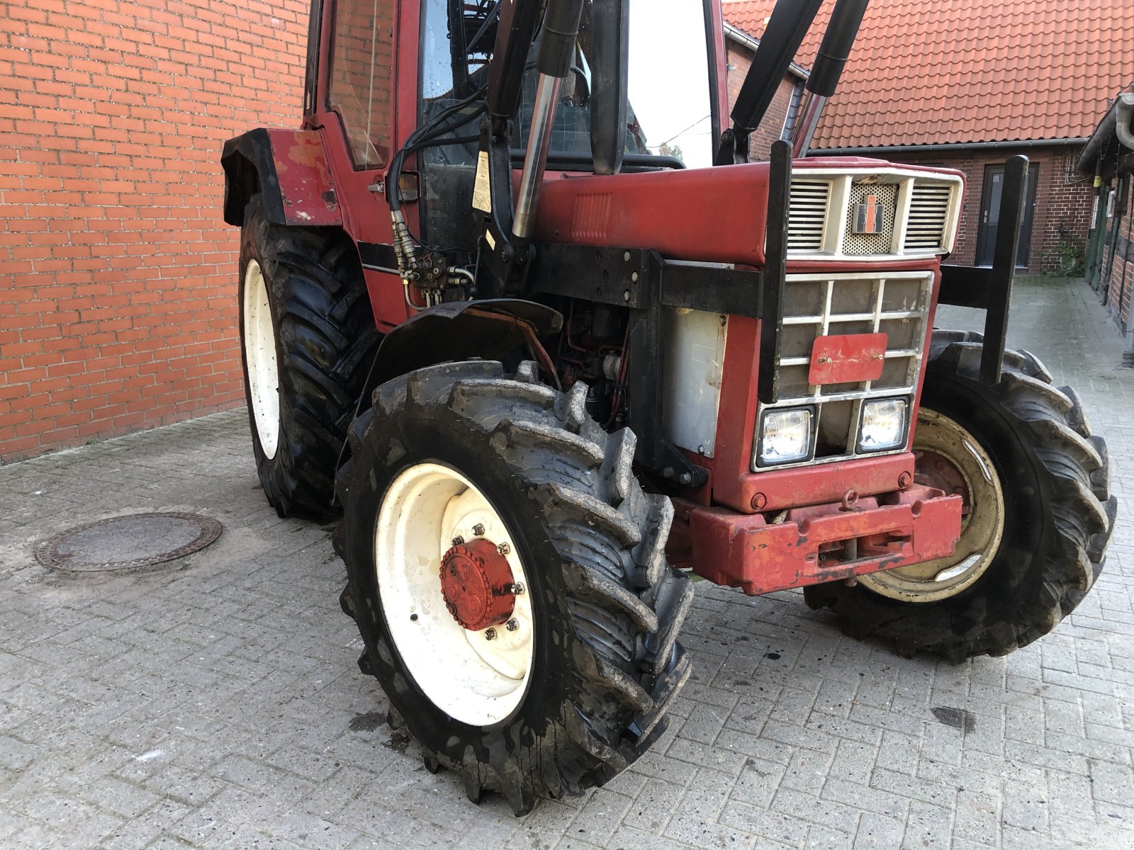 Traktor za tip IHC 844 XL, Gebrauchtmaschine u Schweringen (Slika 10)