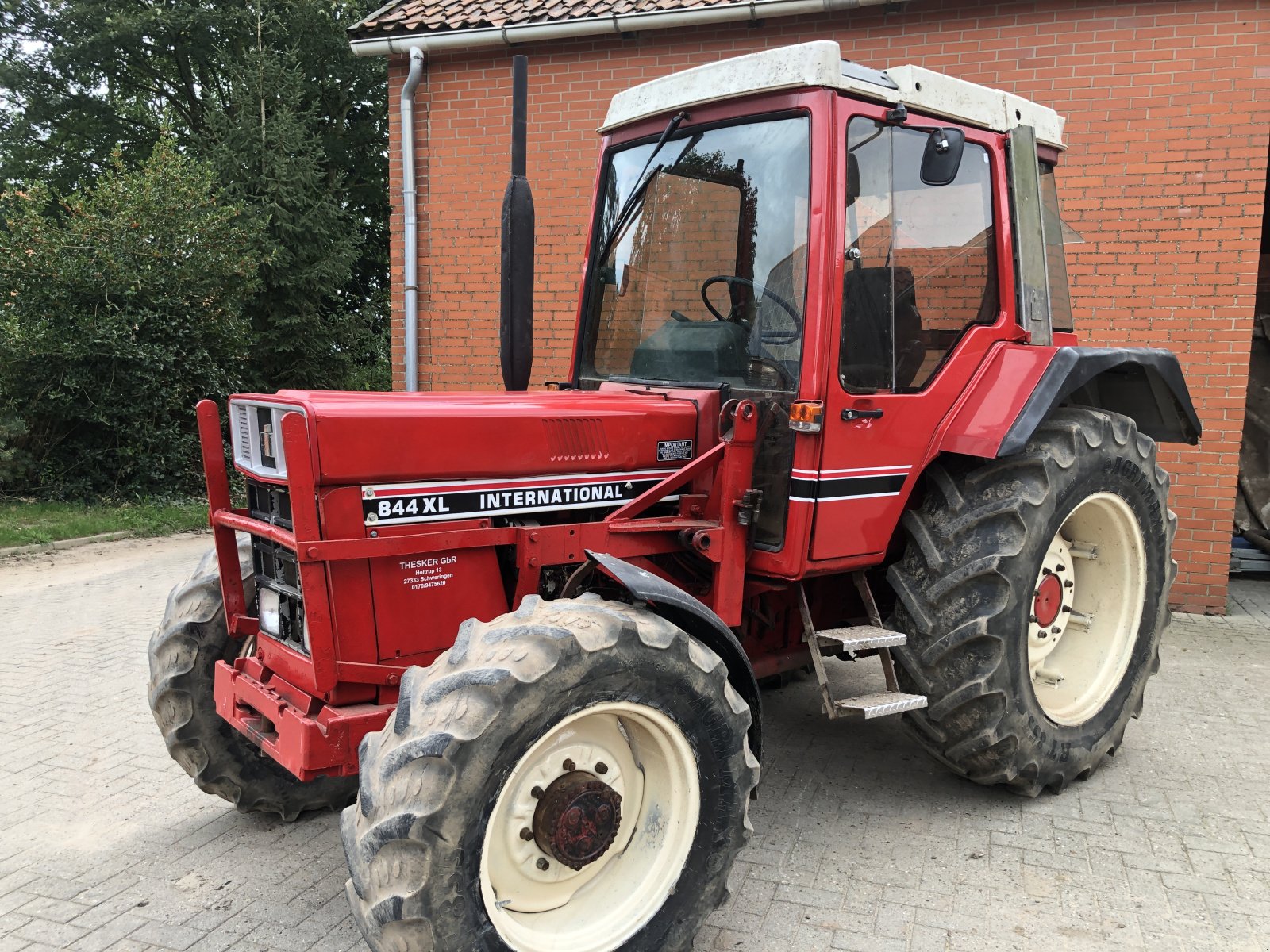 Traktor Türe ait IHC 844 XL, Gebrauchtmaschine içinde Schweringen (resim 6)