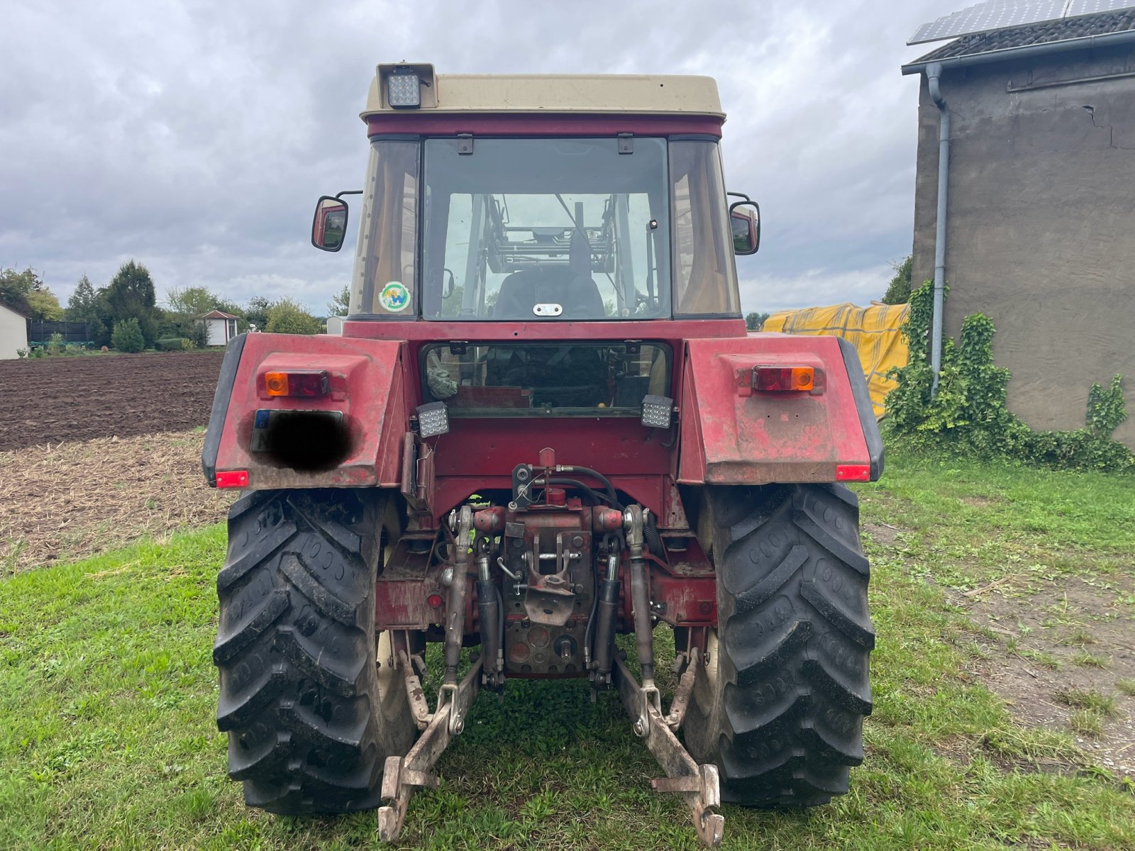 Traktor van het type IHC 844 XL, Gebrauchtmaschine in Gerolzhofen (Foto 2)