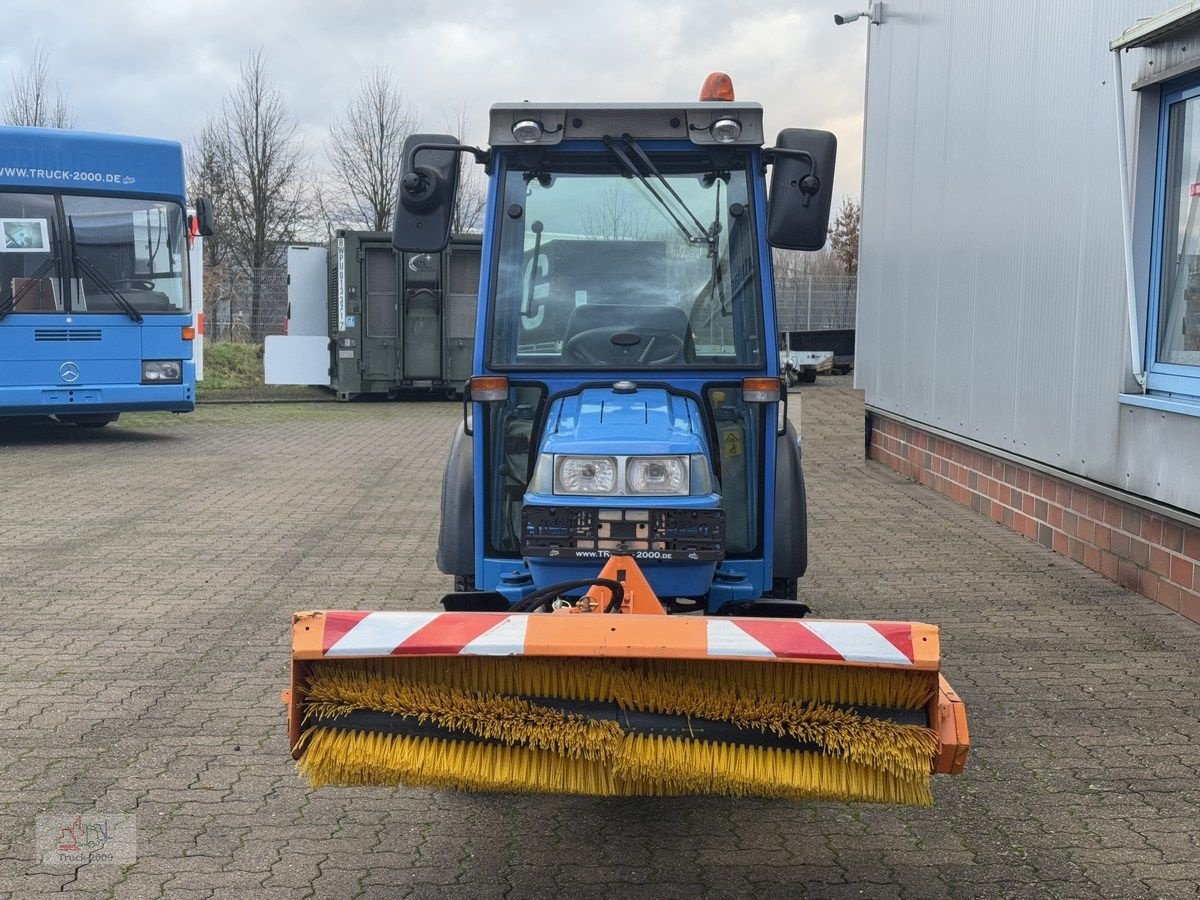 Traktor des Typs Iseki 2120, Gebrauchtmaschine in Sottrum (Bild 4)