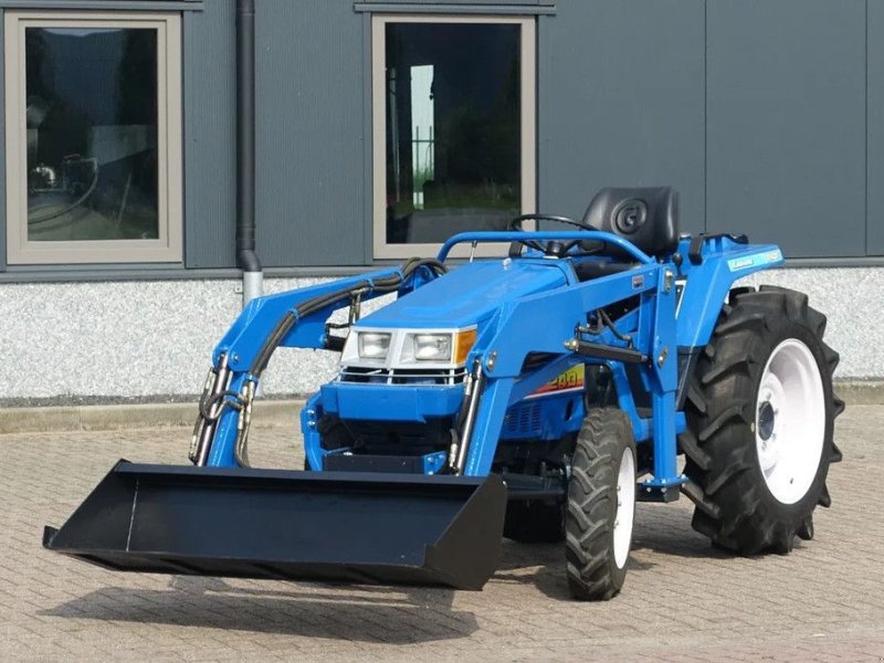 Traktor tip Iseki Landhope TU240 4wd / 00990 Draaiuren / Voorlader, Gebrauchtmaschine in Swifterband